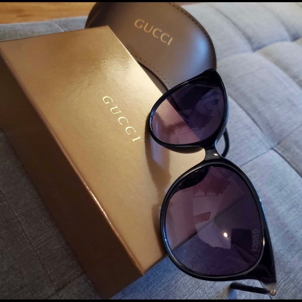 Gucci sunglasses